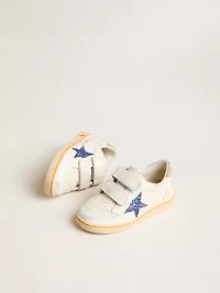 Young Ball star with blue glitter and beige suede heel tab
