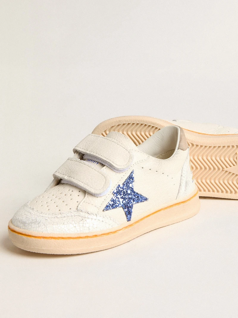 Young Ball star with blue glitter and beige suede heel tab