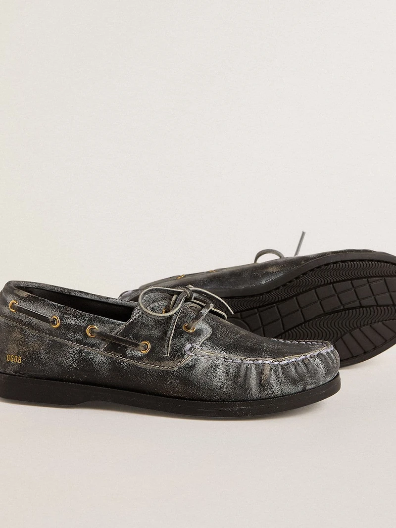 Young Cruise loafer black distressed leather