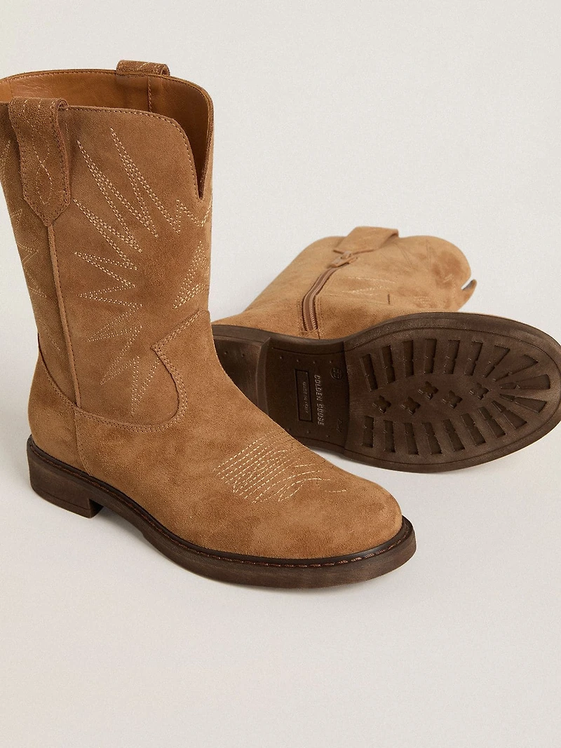 Wish Young boots camel suede with star embroidery