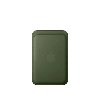 iPhone FineWoven Wallet with MagSafe – Moss