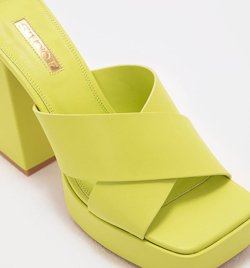 WOMEN'S PLATFORM MULE