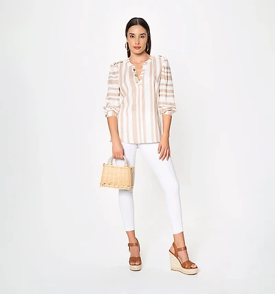 WOMEN'S SLEEVE 3/4 BLOUSE