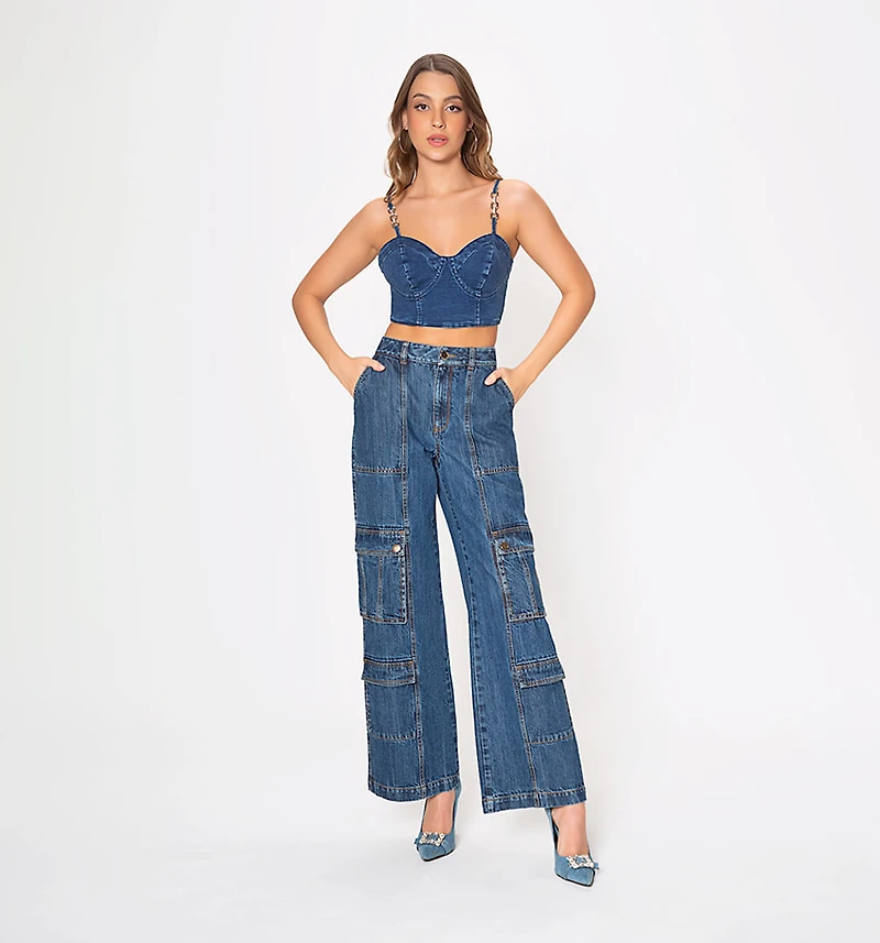 Strappy cup crop top