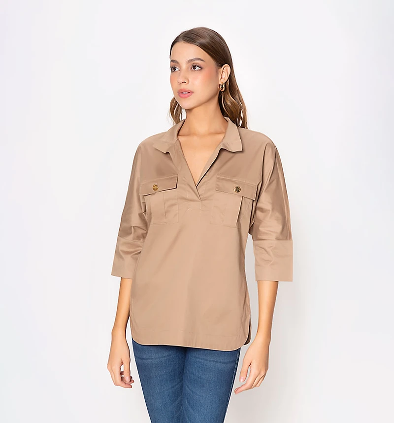 Shirt with Two Side Pockets And Open Collar