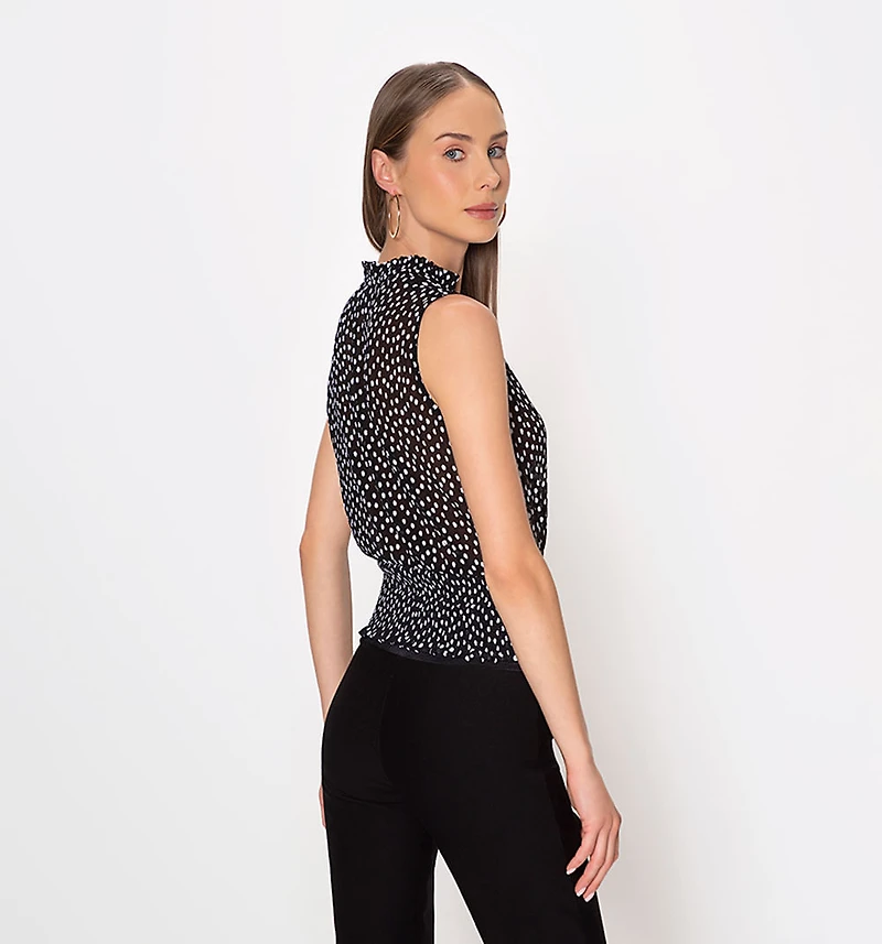 Blouse with ruched waistband