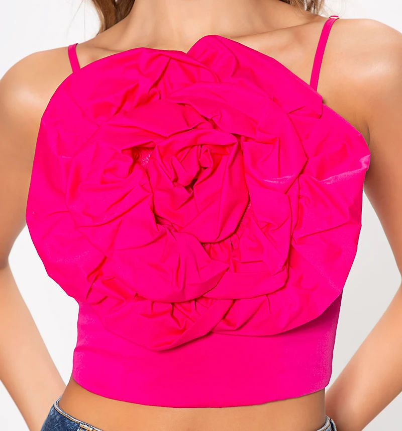 Blouse With Straps And A Maxi Rose