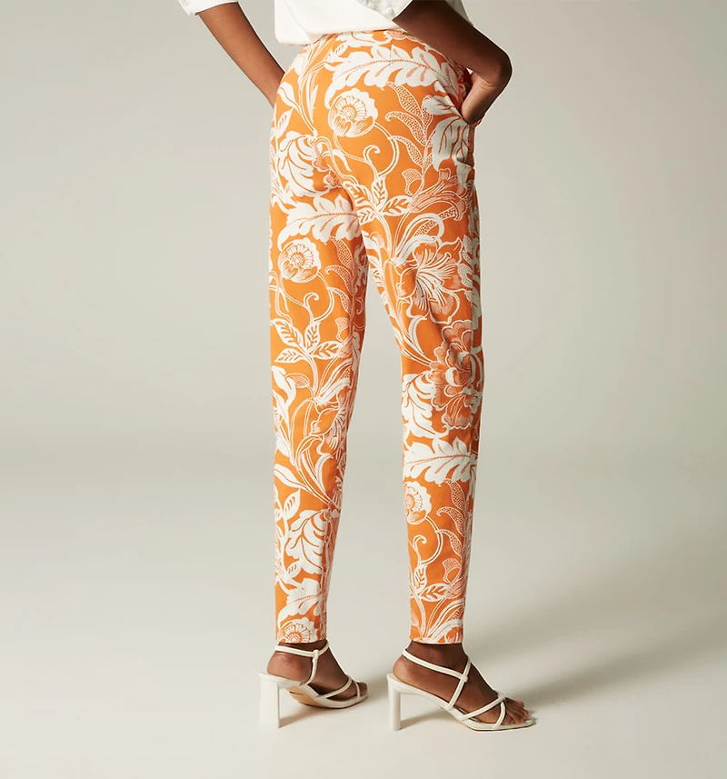 CHINO PANTS WITH BELT
