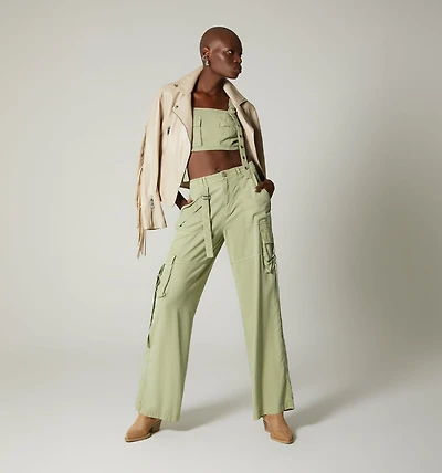 STRAP BLOUSE, UTILITY POCKETS WITH T