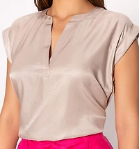 Basic Sleeveless Blouse