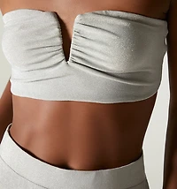 STRAPLESS BLOUSE WITH V-NECKLINE