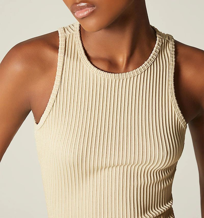 BASIC SLEEVELESS BLOUSE