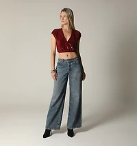 CROSS SLEEVELESS BLOUSE