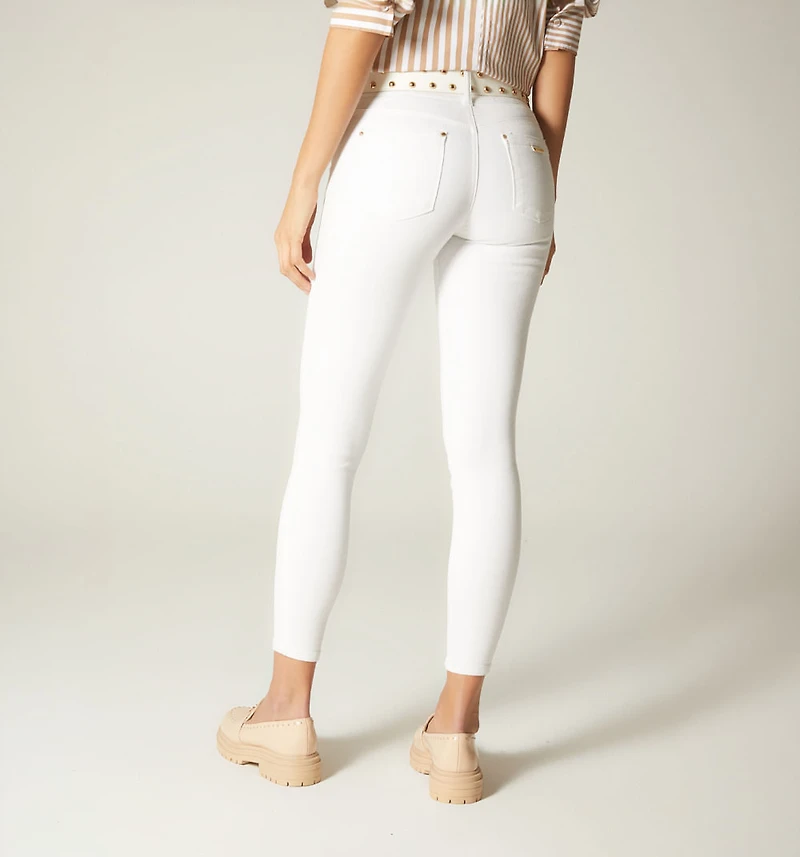 ULTRASLIM JEAN, MID RISE, FIVE POCKETS