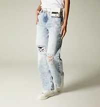 LOW RISE STRAIGHT LEG JEAN, FIVE POCKETS