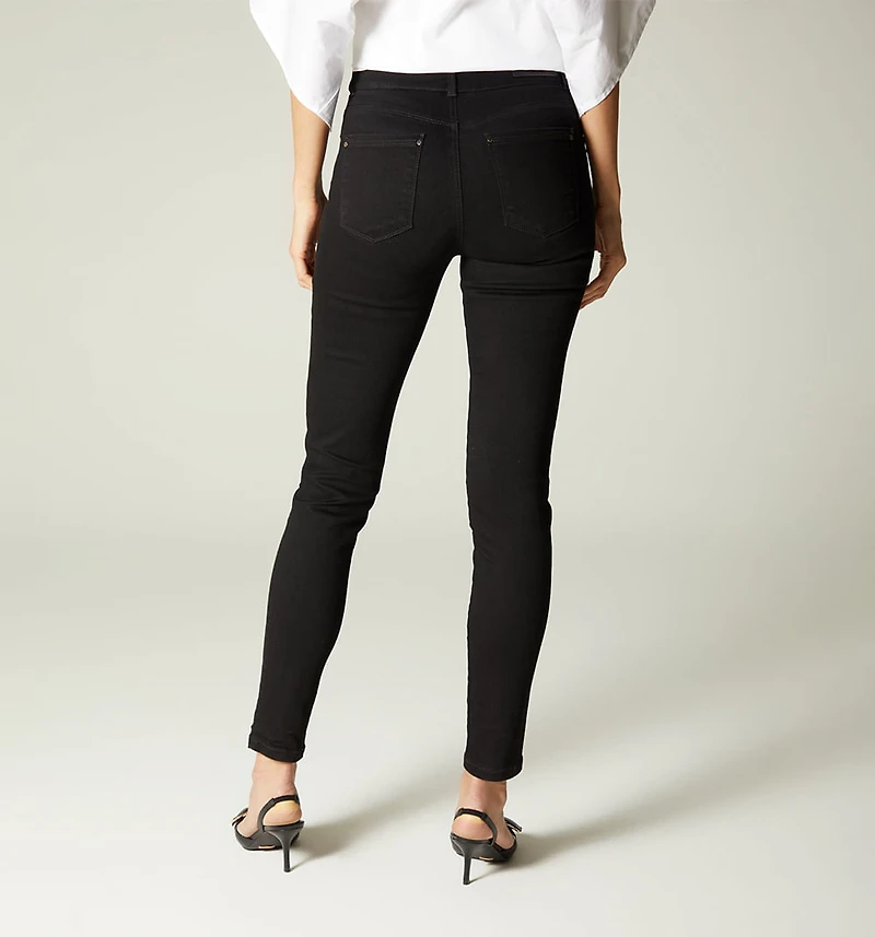 High Waist Ultraslim Jean with Tassel for Women