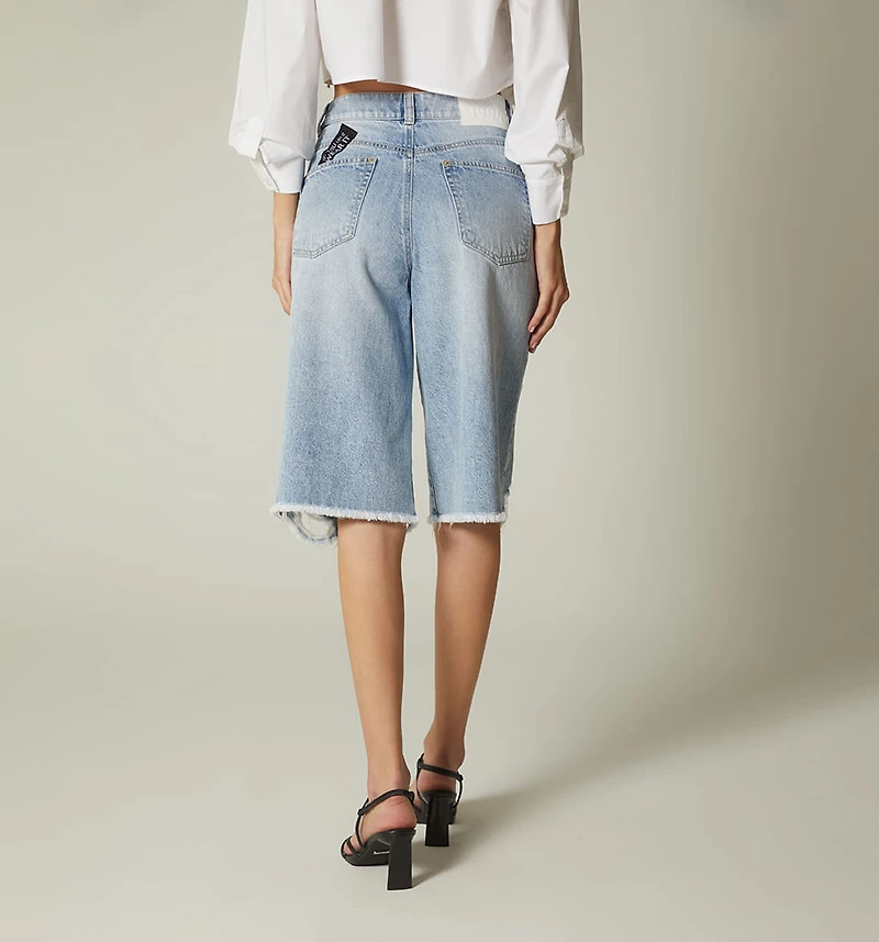 High-waisted Bermuda, five pockets, des