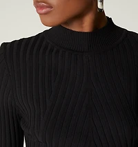 TURTLENECK RIBBED KNIT SWEATER