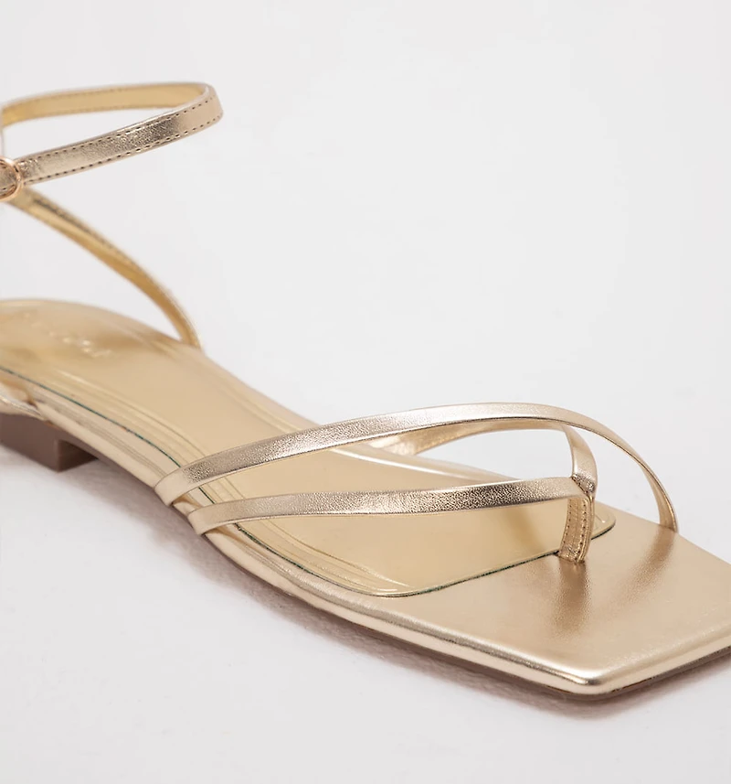 Flat Sandal