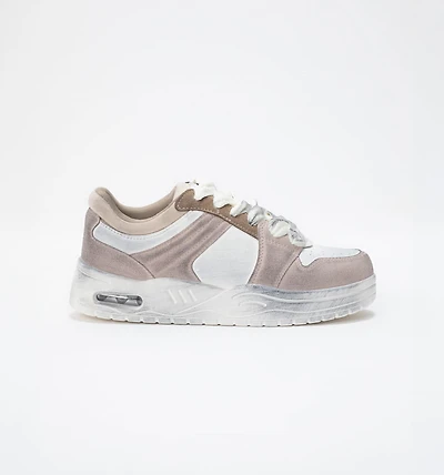 SNEAKER WITH AGED EFFECT