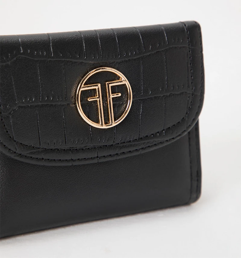 CARDHOLDER WALLET