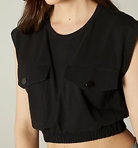 SLEEVELESS T-SHIRT WITH ELASTIC AND POCKETS