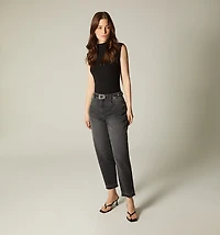 HIGH WAIST BOYFRIEND JEAN, HEM WITH ROLL-UP