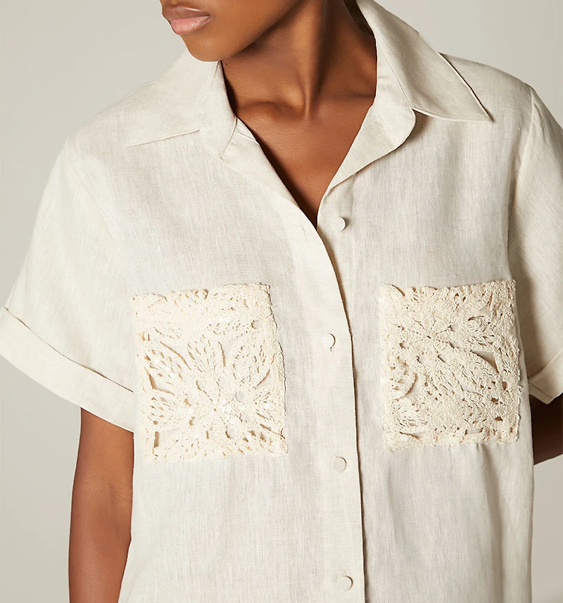 SHORT SLEEVE OPEN BACK BLOUSE