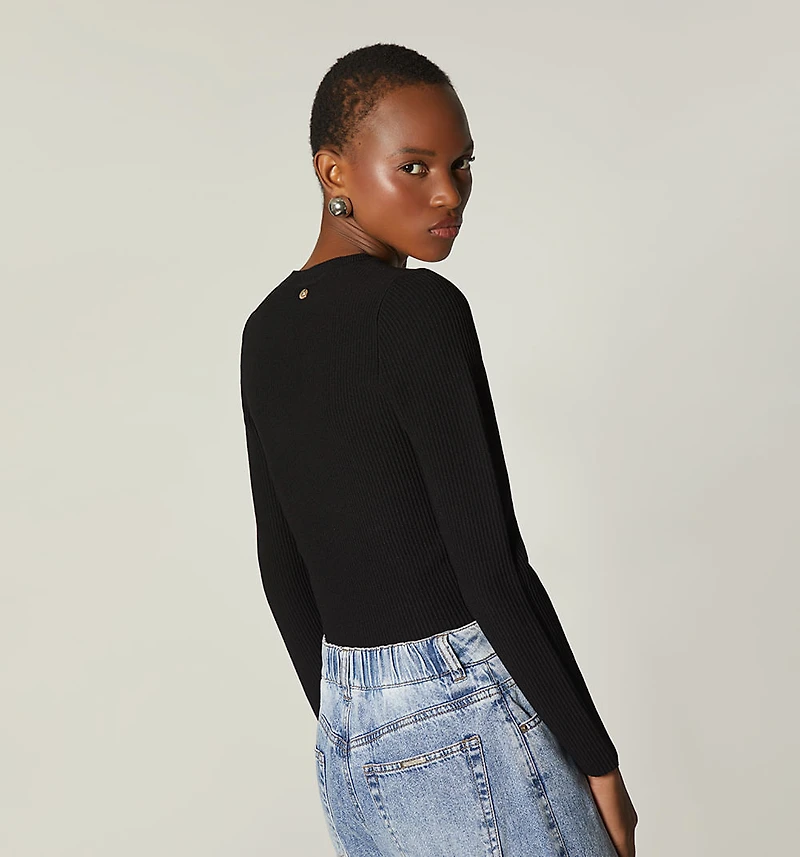 BASIC LONG SLEEVE SWEATER