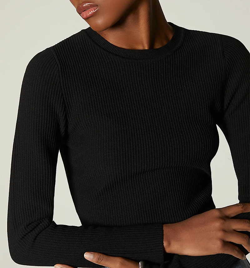 BASIC LONG SLEEVE SWEATER
