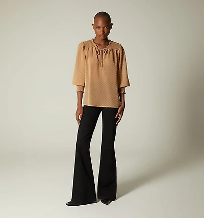 RUCHED BLOUSE THREE QUARTER SLEEVE