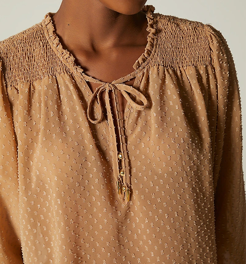 RUCHED BLOUSE THREE QUARTER SLEEVE