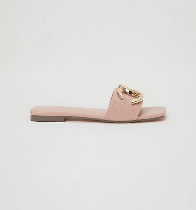 SANDAL WITH LARGE SOLE AND UPPER HARDWARE
