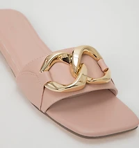 SANDAL WITH LARGE SOLE AND UPPER HARDWARE