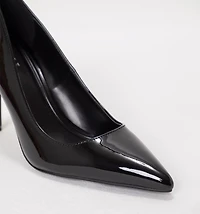 CLOSED STILETTO SHOE
