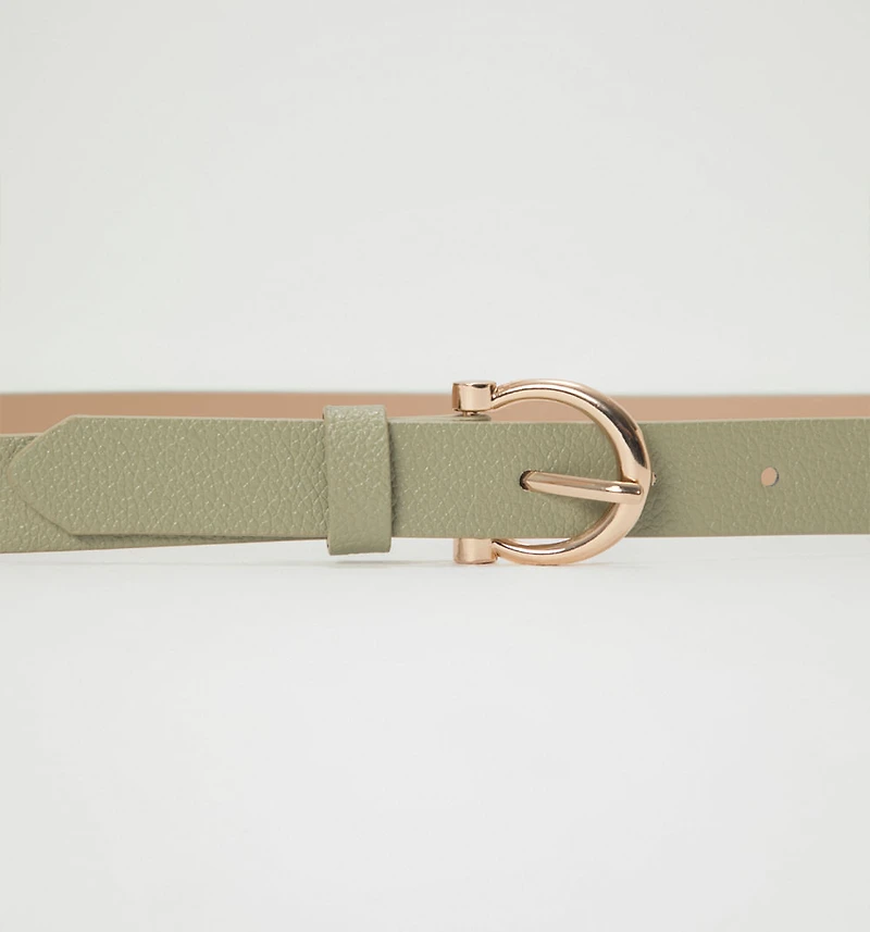BUCKLE PLAQUE BELT