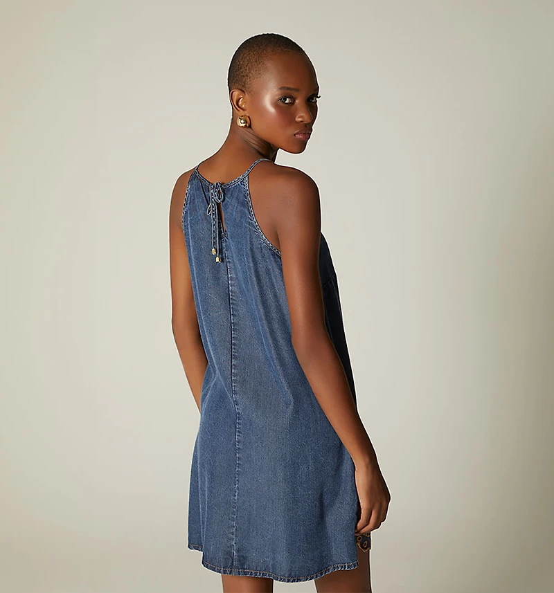 SHORT SLEEVELESS DRESS WITH EMBROIDERY ON FRONT