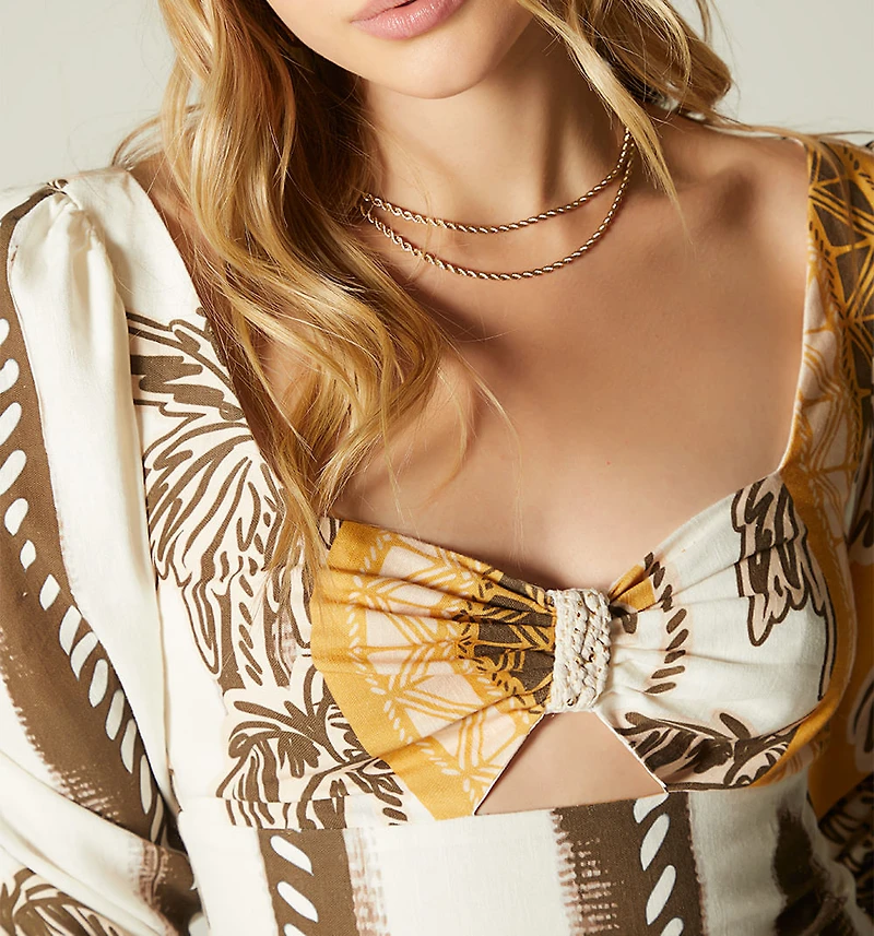 LONG DRESS SIDE SLIT THREE-QUARTER SLEEVE