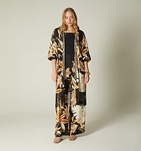 OVERCOAT WITH FRINGES