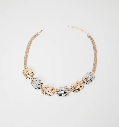 HAMMERED CHARMS BICOLOR NECKLACE
