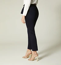 HIGH-WAISTED SHORTS WITH BELT