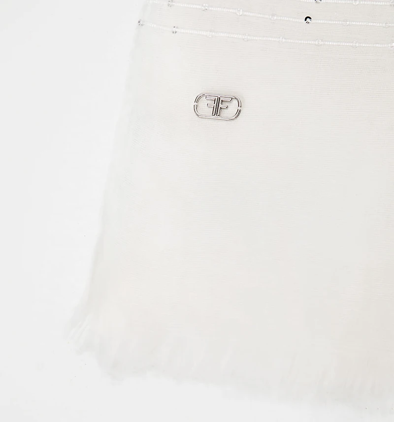 SCARF WITH SEQUINS