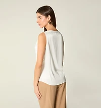 SLEEVELESS BLOUSE WITH PELICAN NECKLINE