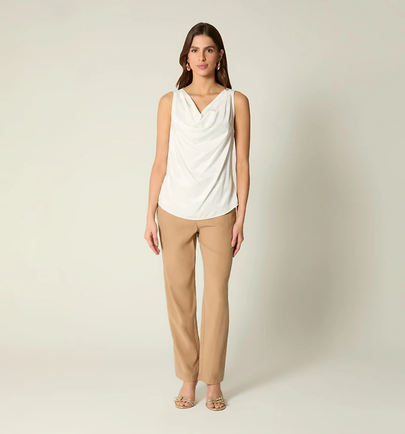 SLEEVELESS BLOUSE WITH PELICAN NECKLINE