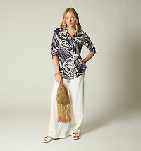 OVERSIZED LONG SLEEVE BLOUSE