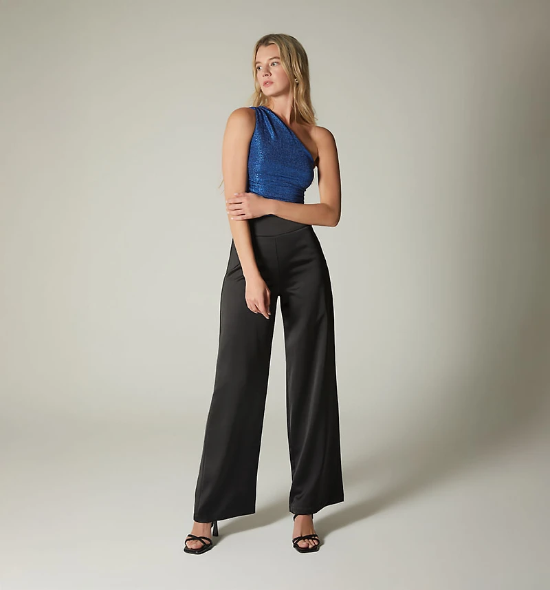 ONE-SHOULDER BODYSUIT