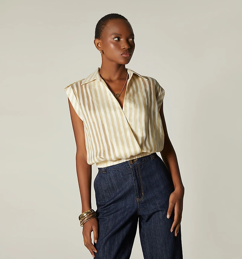 SLEEVELESS BLOUSE WITH CROSSOVER FRONT