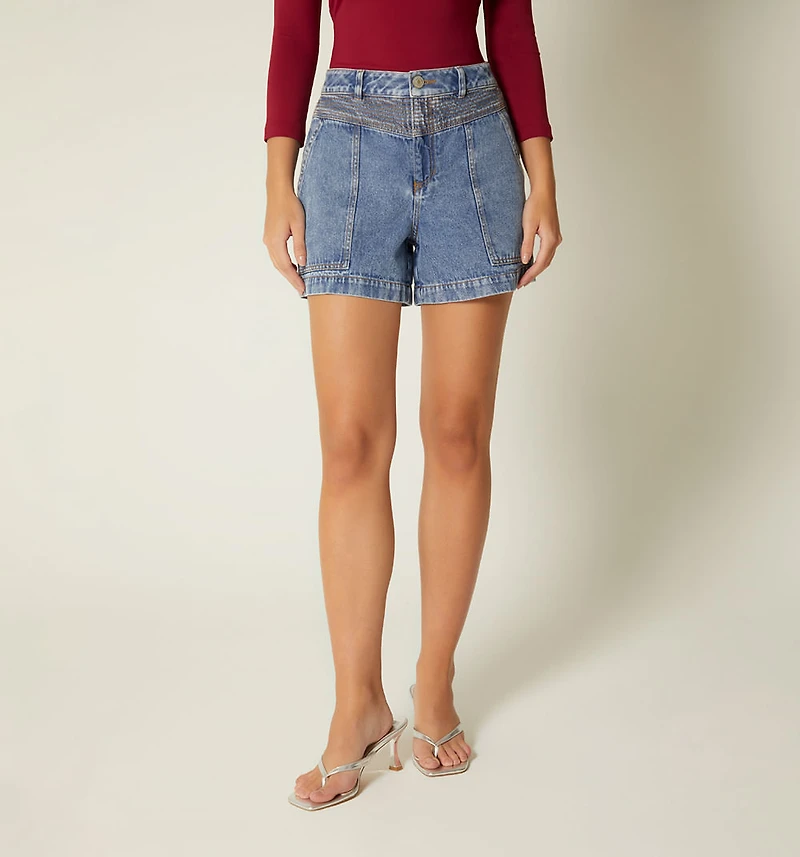 HIGH WAISTED WOMEN'S SHORTS SEAMS