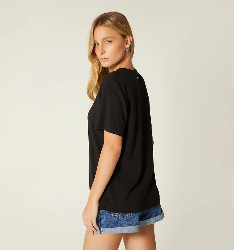 SHORT SLEEVE T-SHIRT