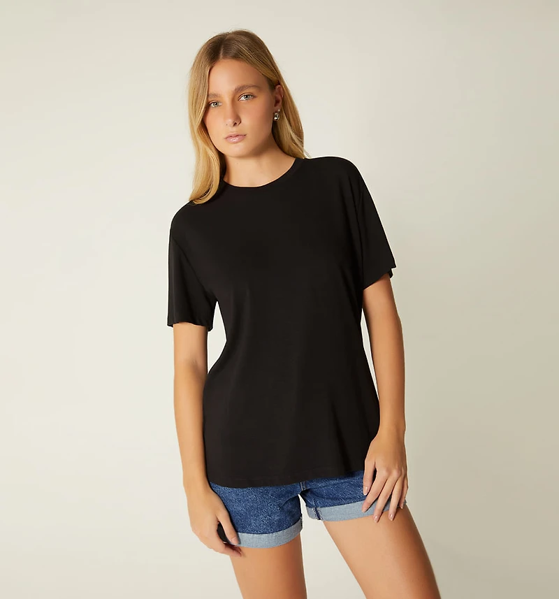 SHORT SLEEVE T-SHIRT